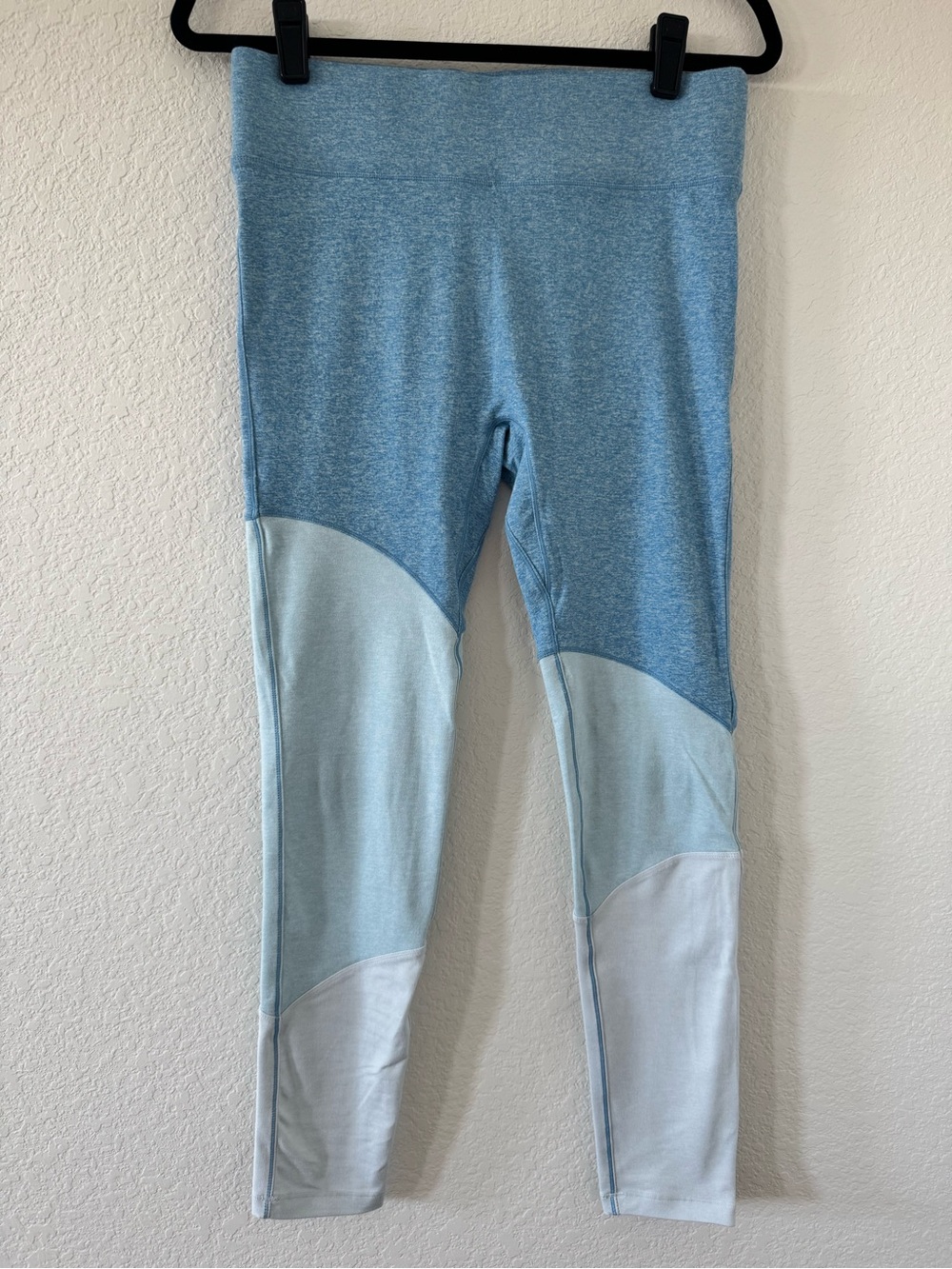 We Over Me Exhale Legging Blue Color Block